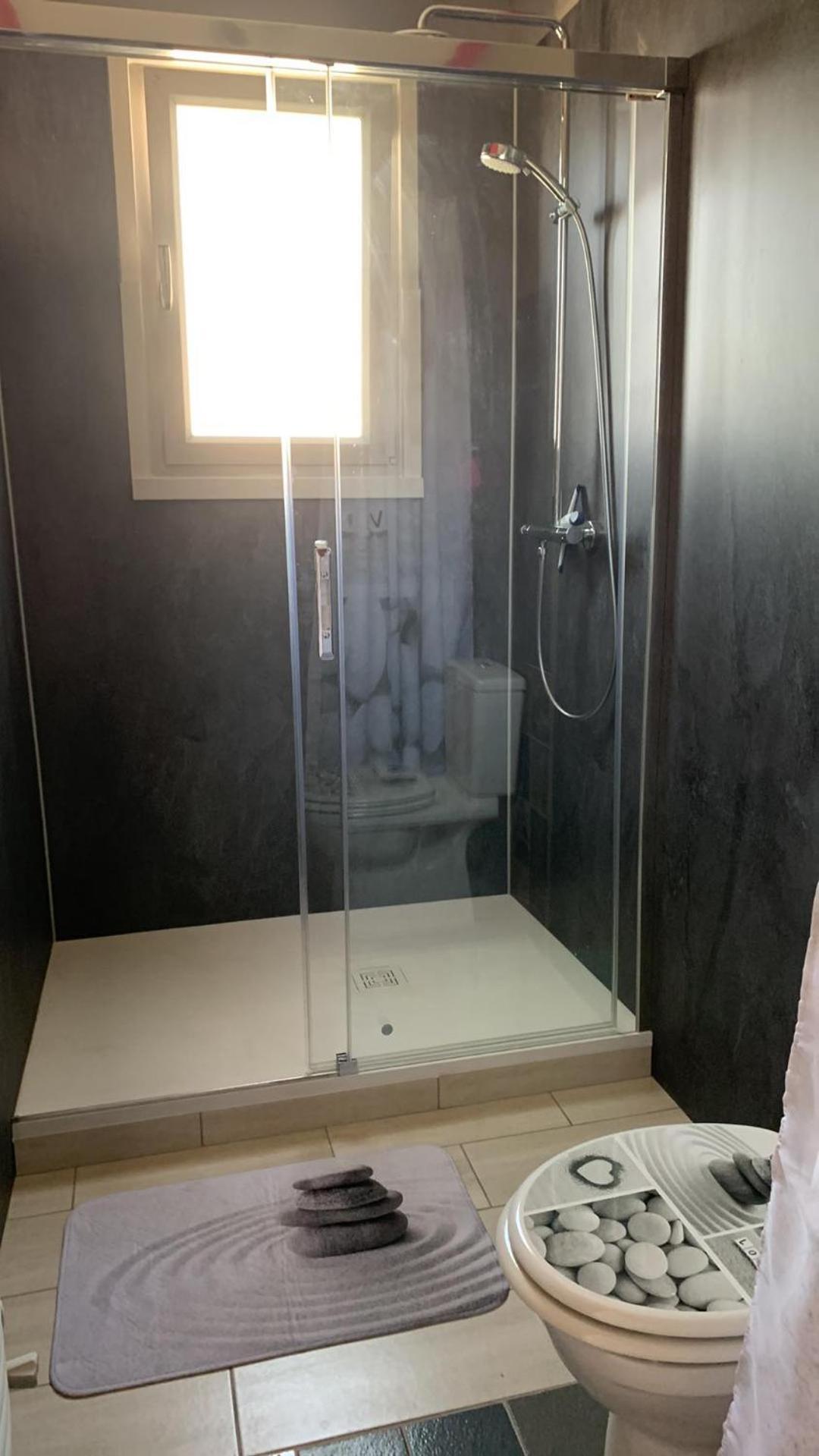 Couleur Framboise Apartman Longwy Szoba fotó
