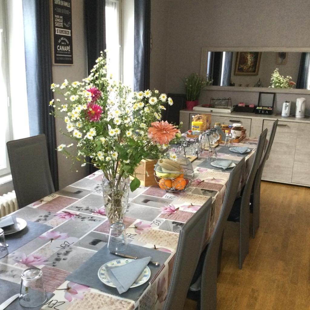 Couleur Framboise Apartman Longwy Kültér fotó