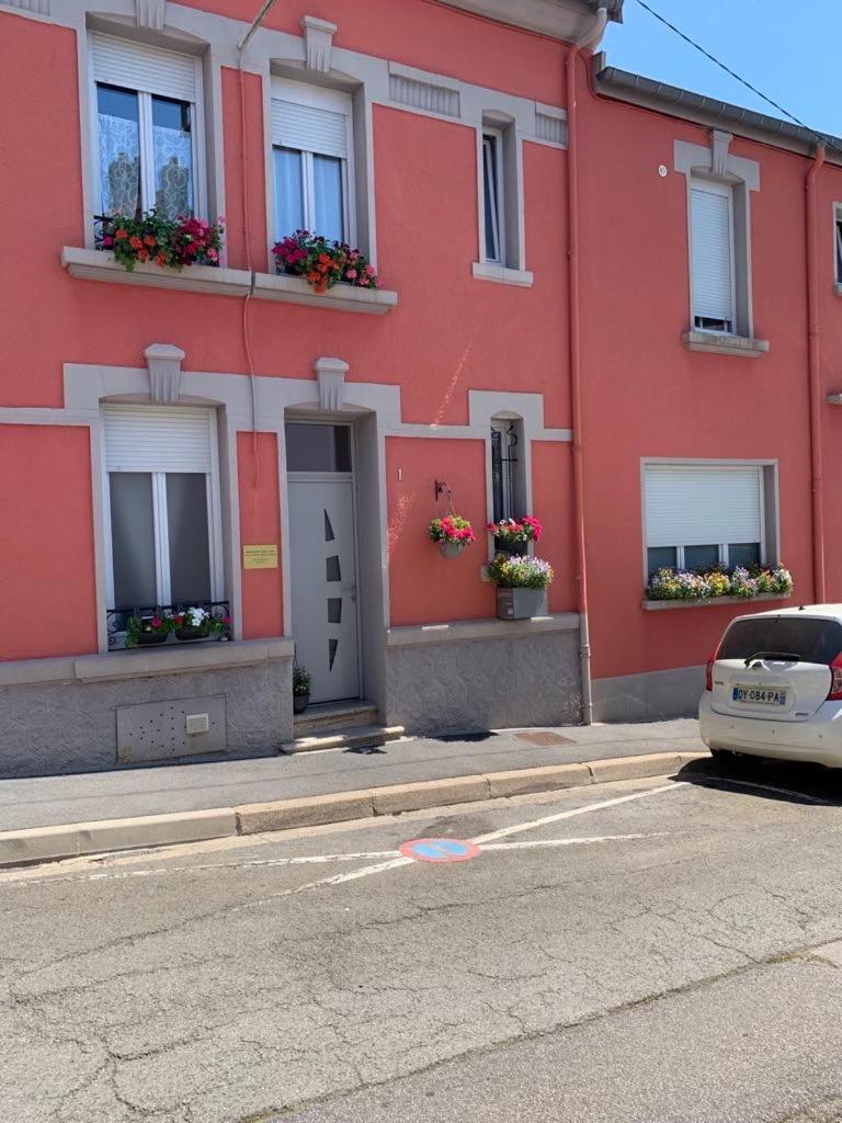 Couleur Framboise Apartman Longwy Kültér fotó